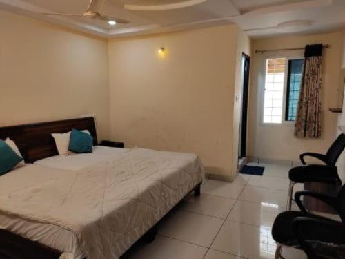 Oyo Flagship 80855 Hotel R Grand Vijayawāda Buitenkant foto